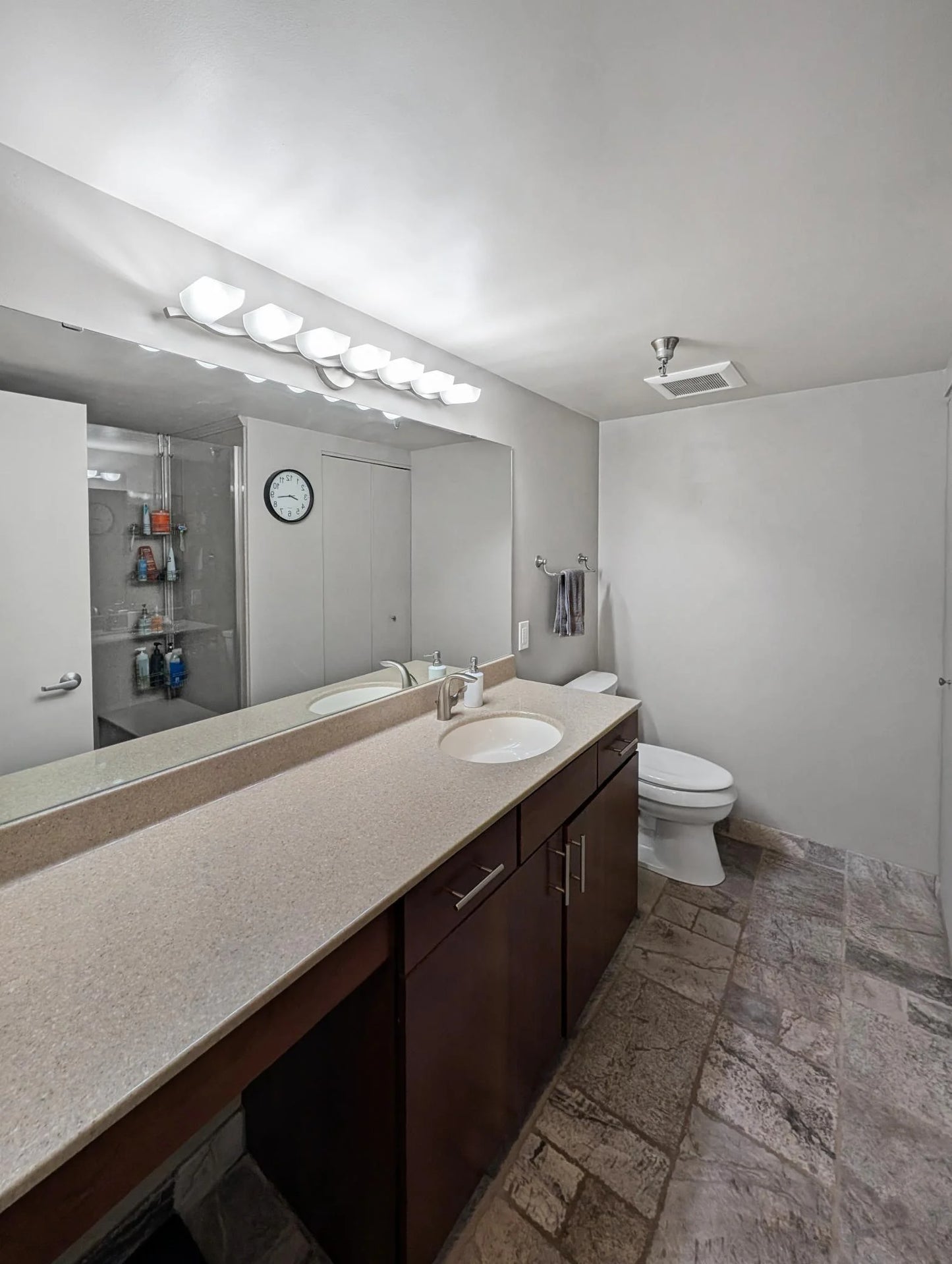 401 1st Street, Minneapolis, MN 55401