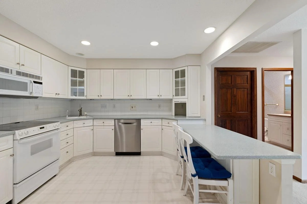 5100 France Avenue, Edina, MN 55410