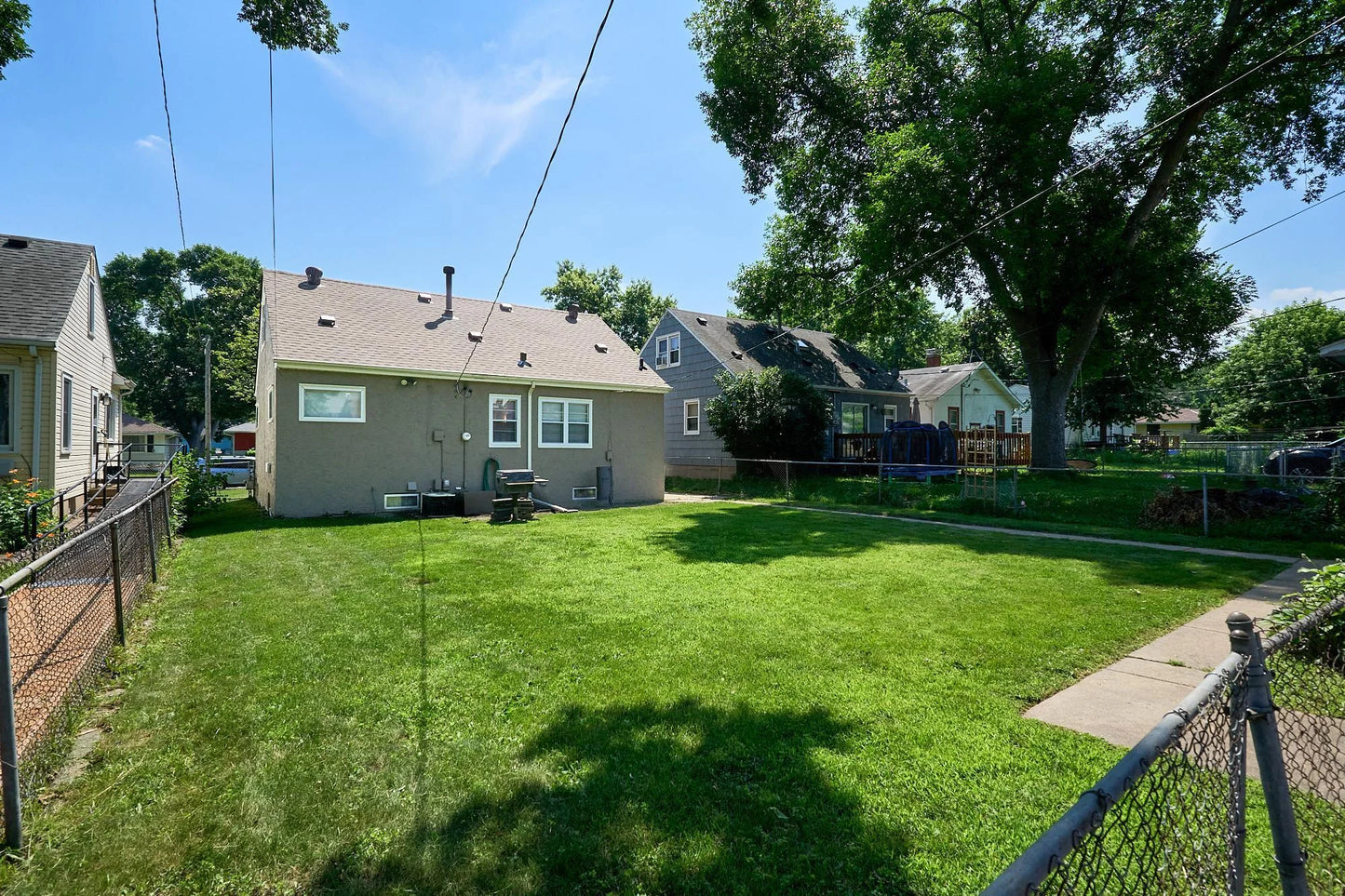 5041 Upton Avenue, Minneapolis, MN 55430
