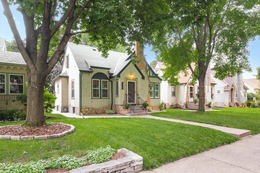 5223 15th Avenue, Minneapolis, MN 55417