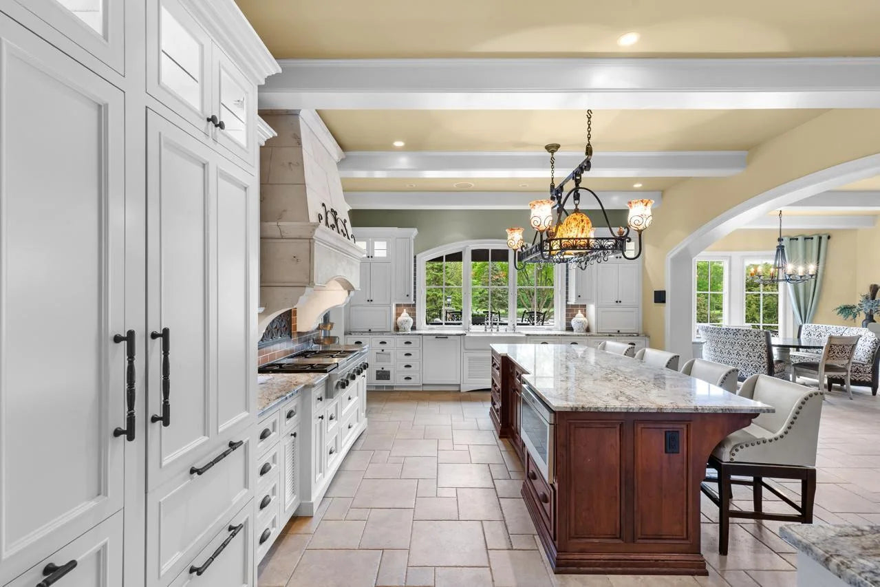 1560 Hunter Drive, Medina, MN 55391