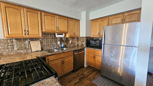 5717 80th Avenue, Brooklyn Park, MN 55443