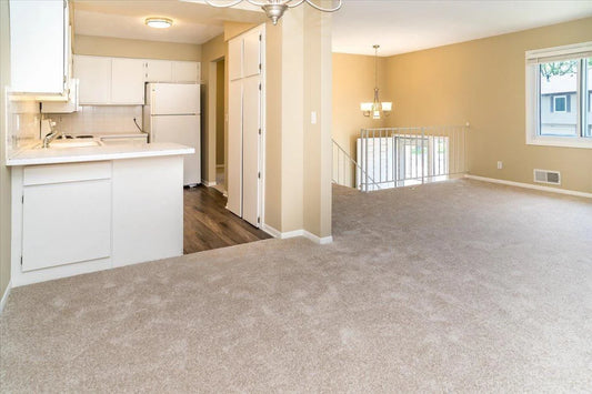 10326 Balsam Lane, Eden Prairie, MN 55347