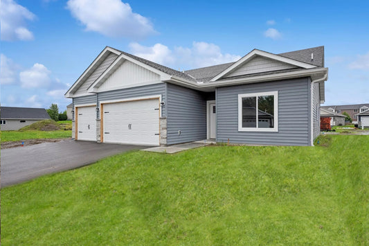 4905 Evergreen Drive, Hugo, MN 55038
