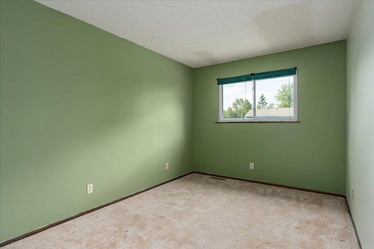 4788 Grenwich Way, Oakdale, MN 55128
