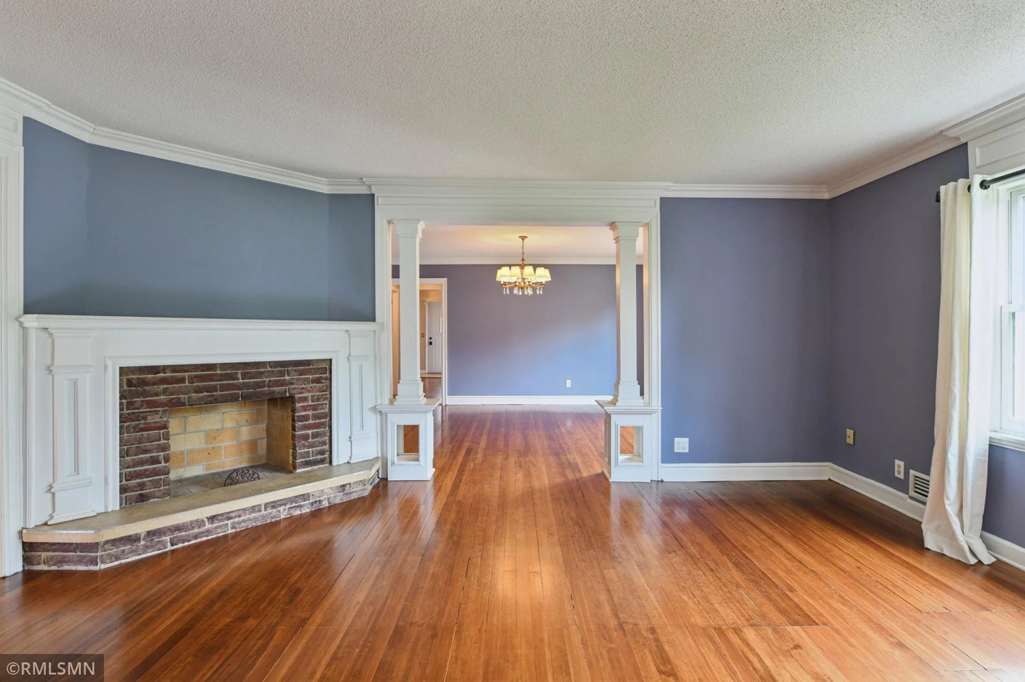76 Western Avenue, Saint Paul, MN 55102