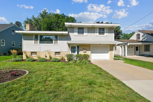 433 3rd Avenue, Osseo, MN 55369
