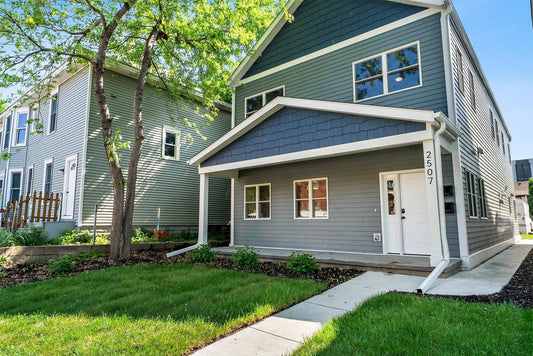2507 1st Avenue, Minneapolis, MN 55404