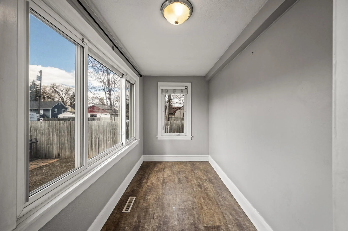 4301 Zane Avenue, Crystal, MN 55422