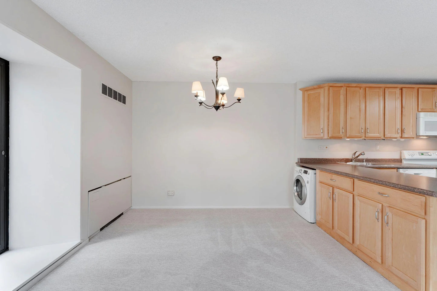 19 1st Street, Minneapolis, MN 55401