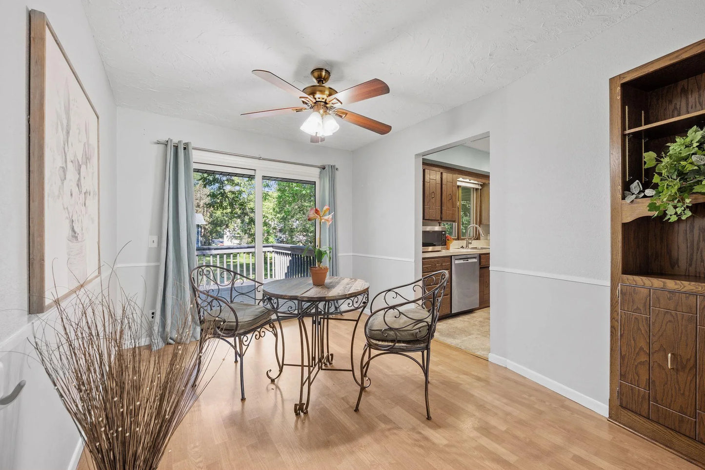 5237 Sunnyside Road, Mounds View, MN 55112