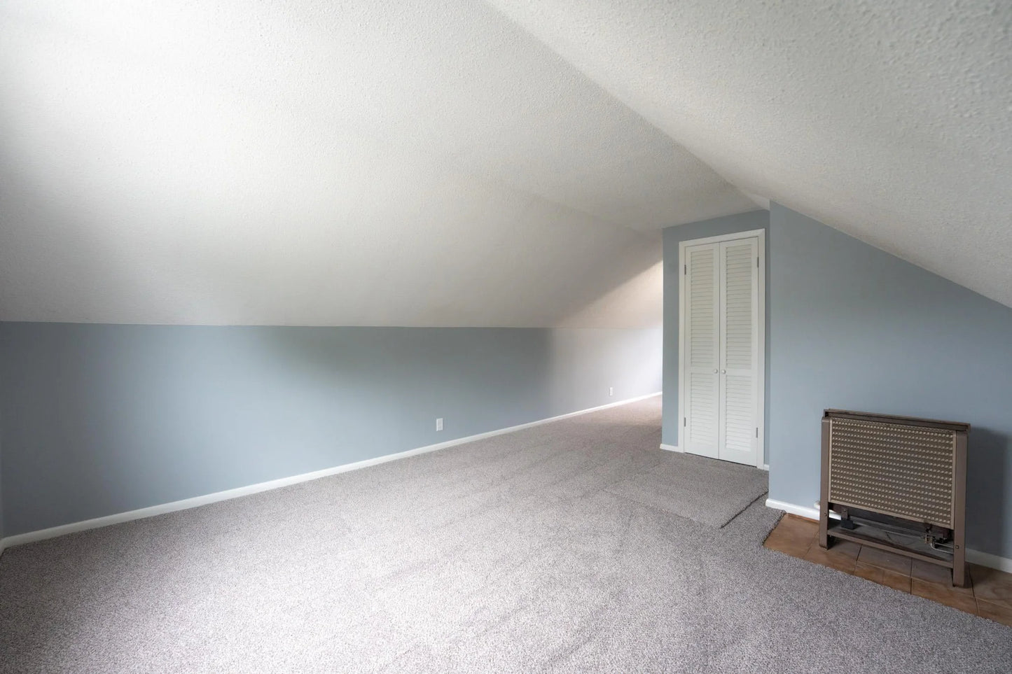 4635 Thomas Avenue, Minneapolis, MN 55412