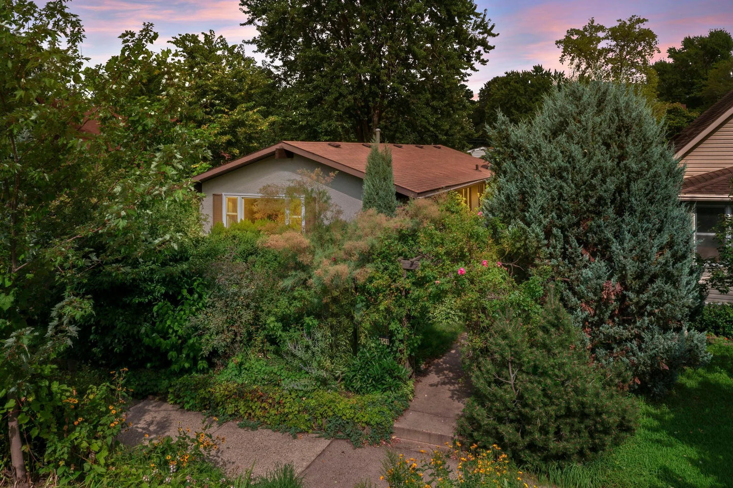 2549 33rd Avenue, Minneapolis, MN 55406