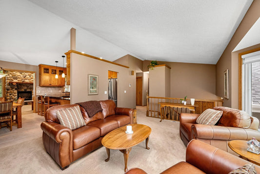 2520 Florida Avenue, Golden Valley, MN 55427