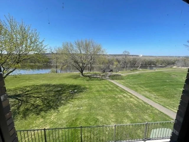 1077 Sibley Memorial Highway, Lilydale, MN 55118
