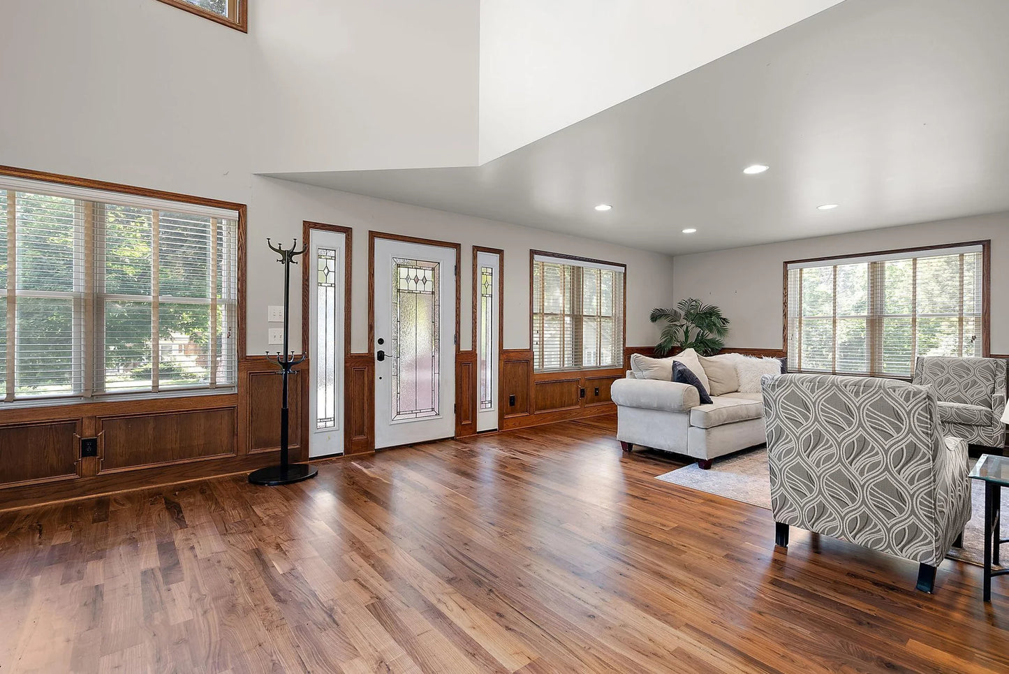 4407 Curve Avenue, Edina, MN 55424