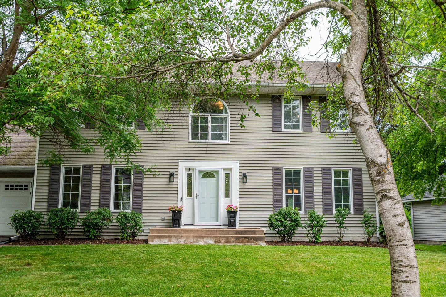 4810 Juneau Lane, Plymouth, MN 55446