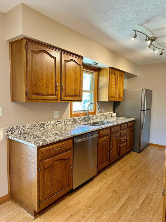 6190 Dell Lane, Woodbury, MN 55125