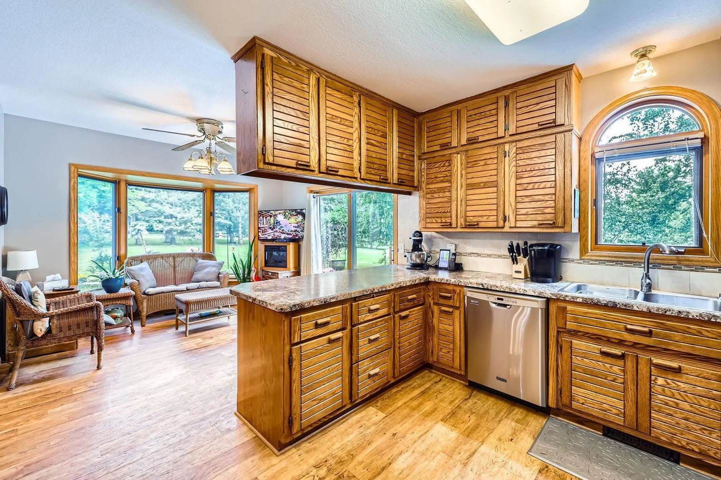 14890 Country Road, Rogers, MN 55374