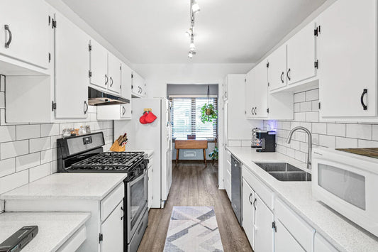 25 Birnamwood Drive, Burnsville, MN 55337