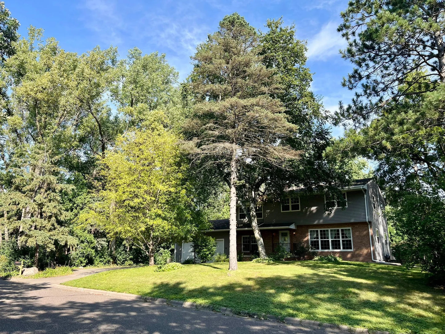 4486 Wood Duck Drive, Vadnais Heights, MN 55127