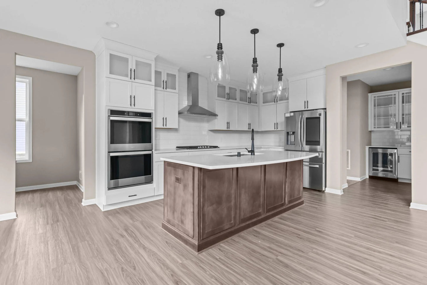 5390 Everest Lane, Plymouth, MN 55446