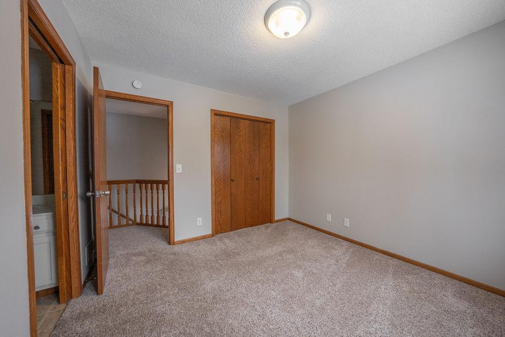 8449 Jensen Avenue, Cottage Grove, MN 55016