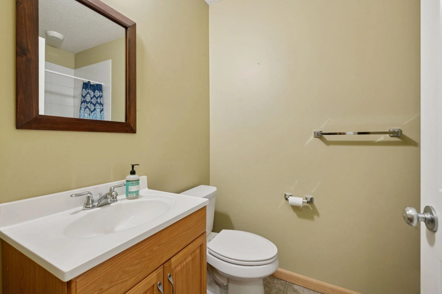 11350 Stratton Avenue, Eden Prairie, MN 55344