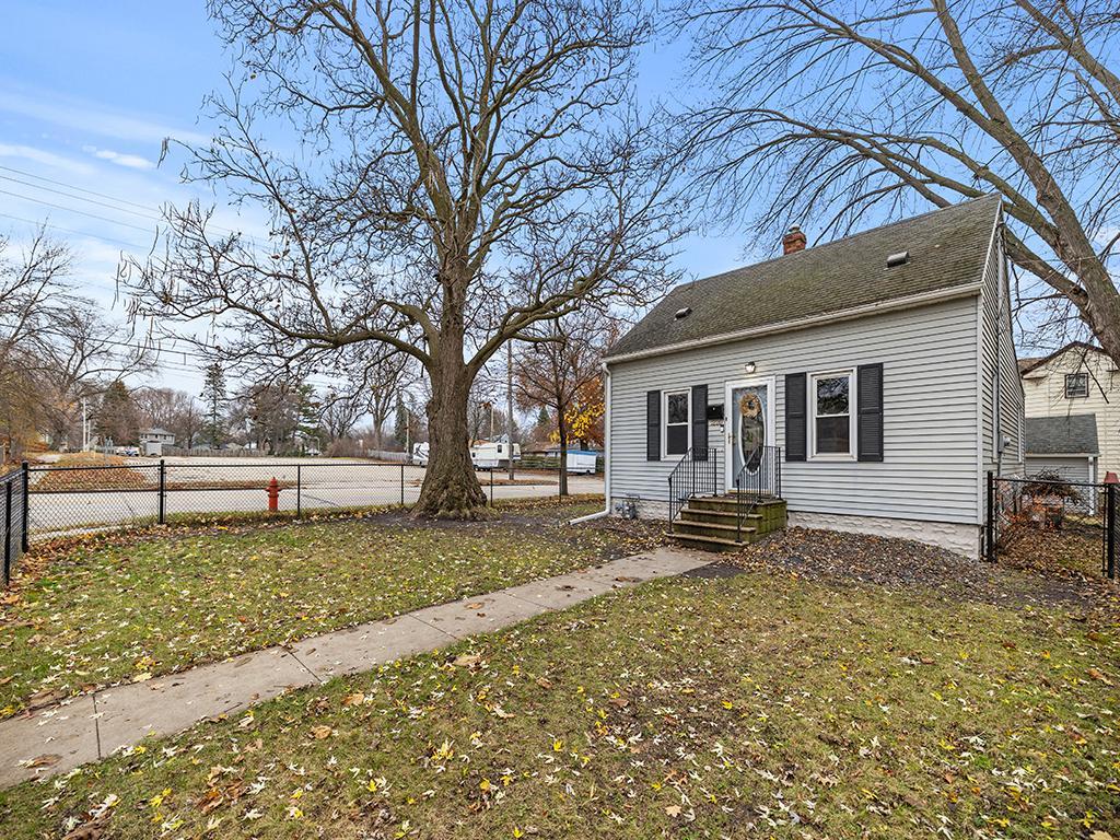 1220 5th Street, Rochester, MN 55904