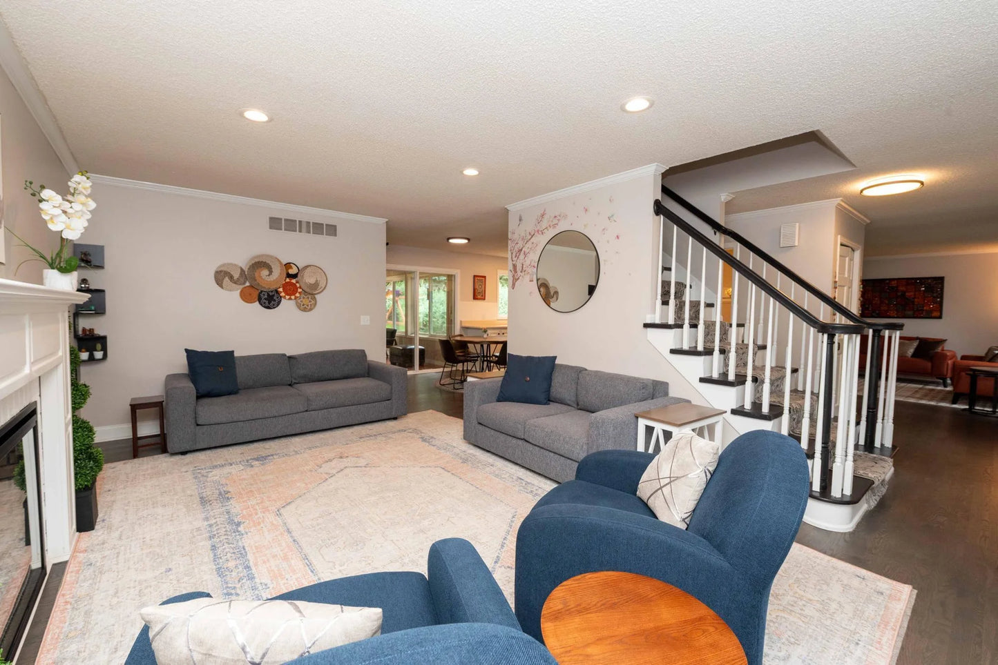 4810 Juneau Lane, Plymouth, MN 55446
