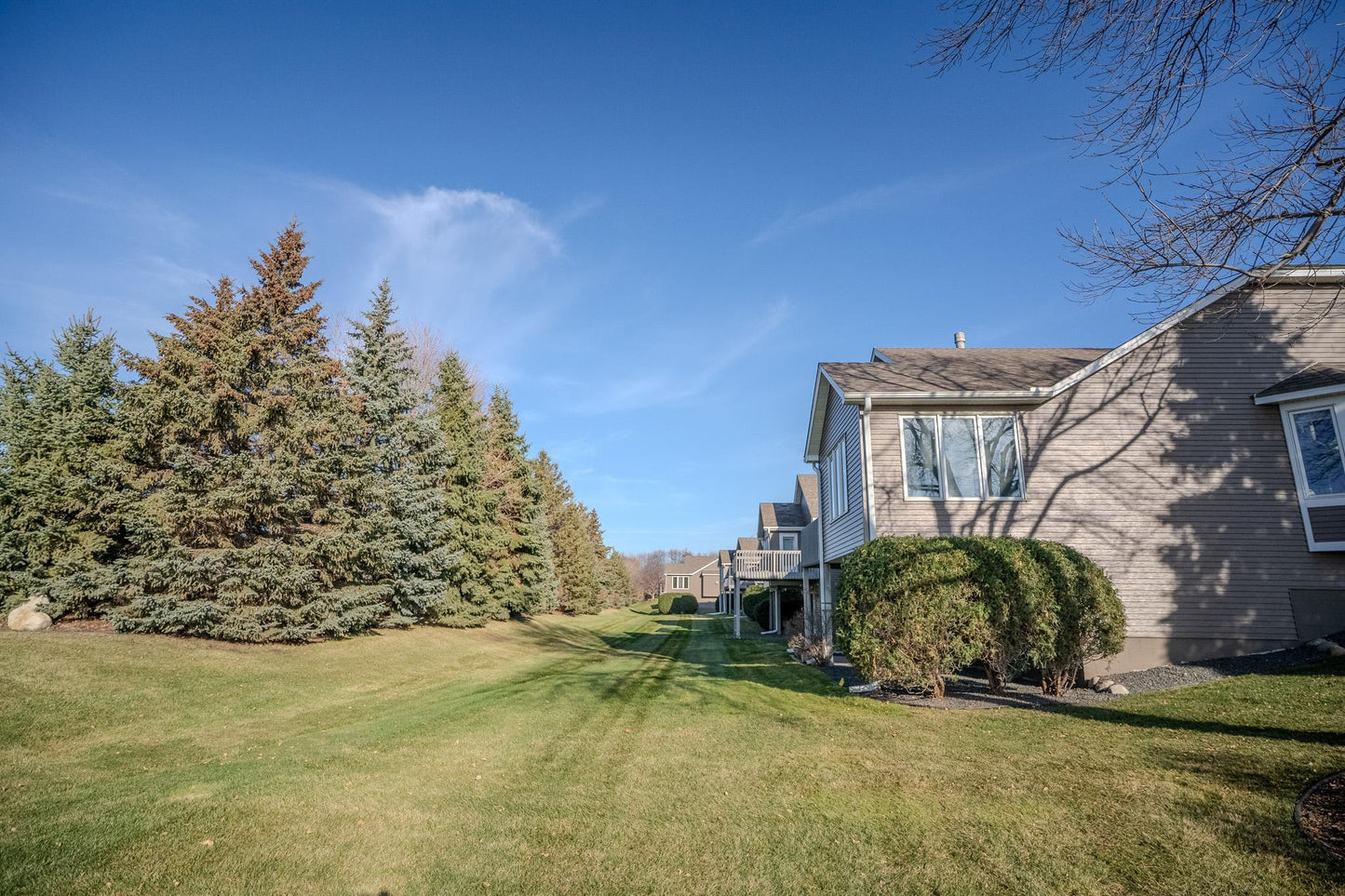 3605 Black Oaks Lane, Plymouth, MN 55446