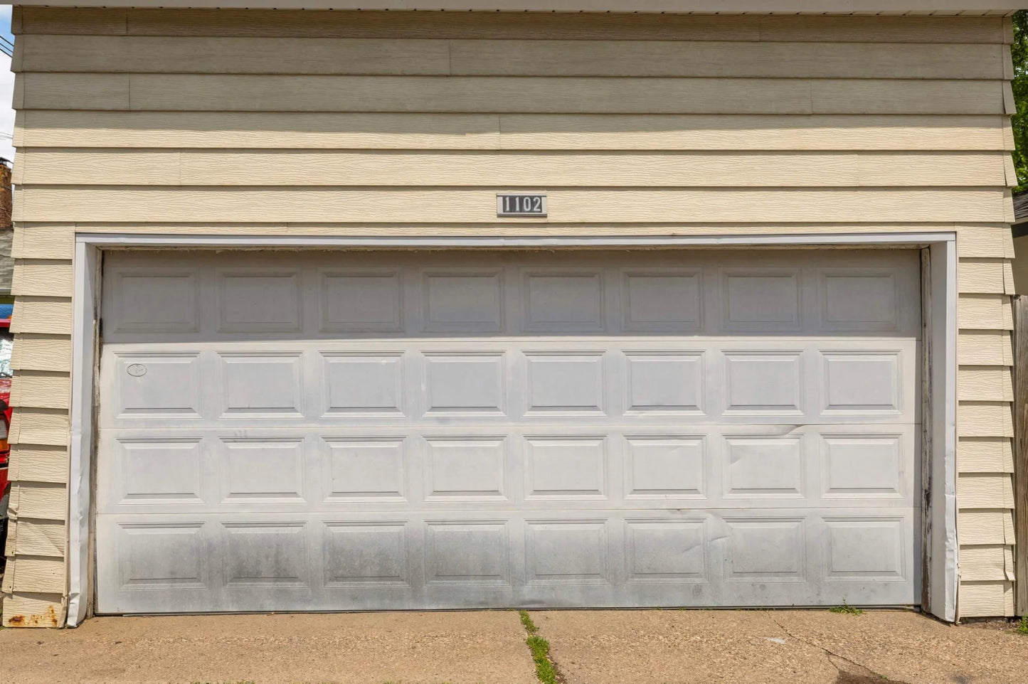 1102 Pacific Street, Saint Paul, MN 55106