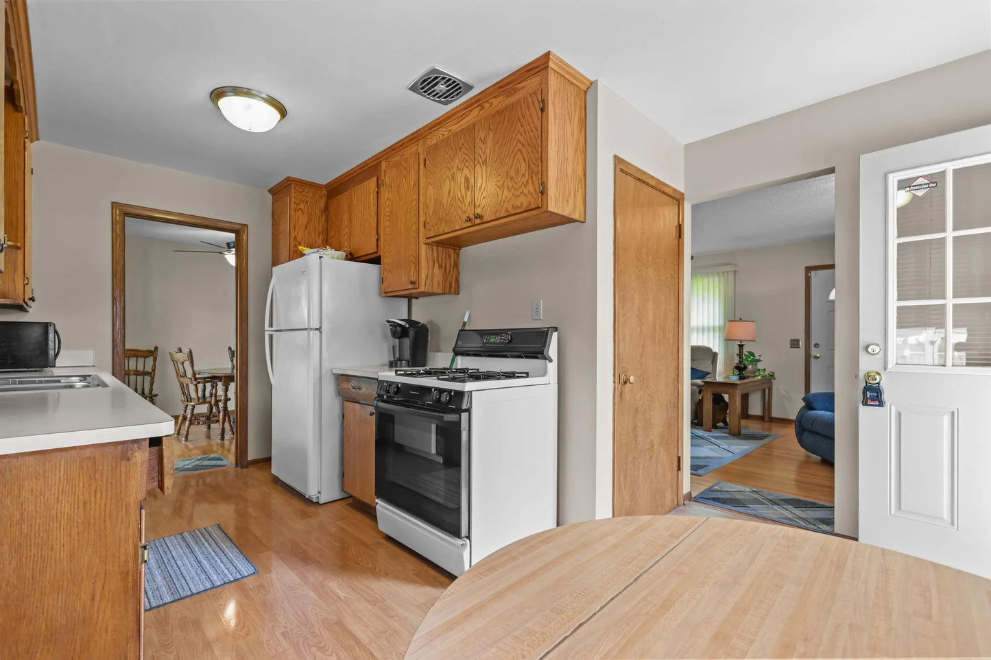 5913 Zenith Avenue, Brooklyn Center, MN 55429