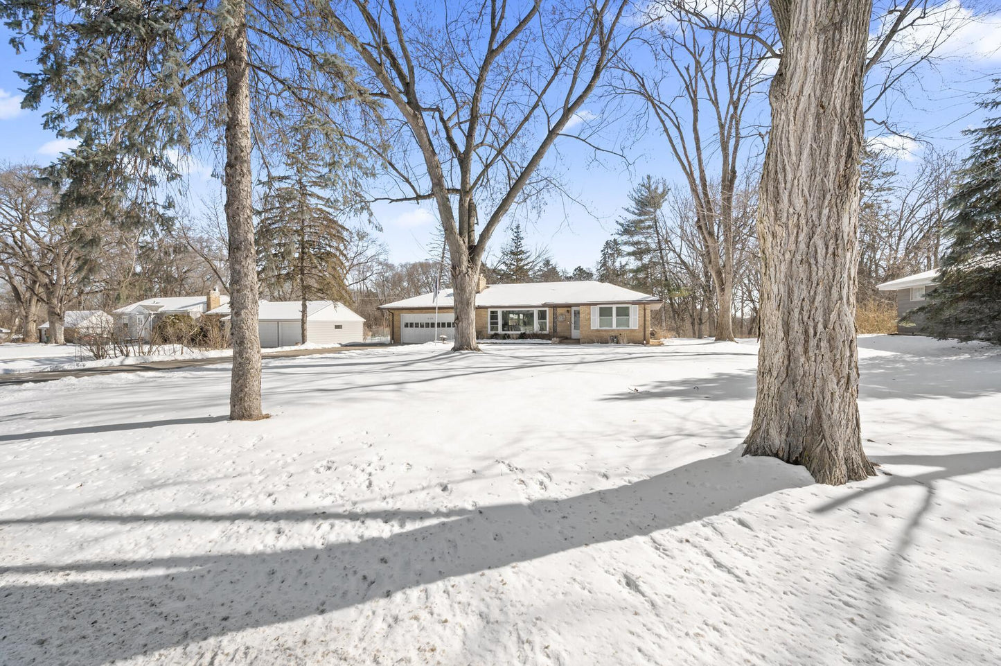 1633 Old Shakopee Road, Bloomington, MN 55425