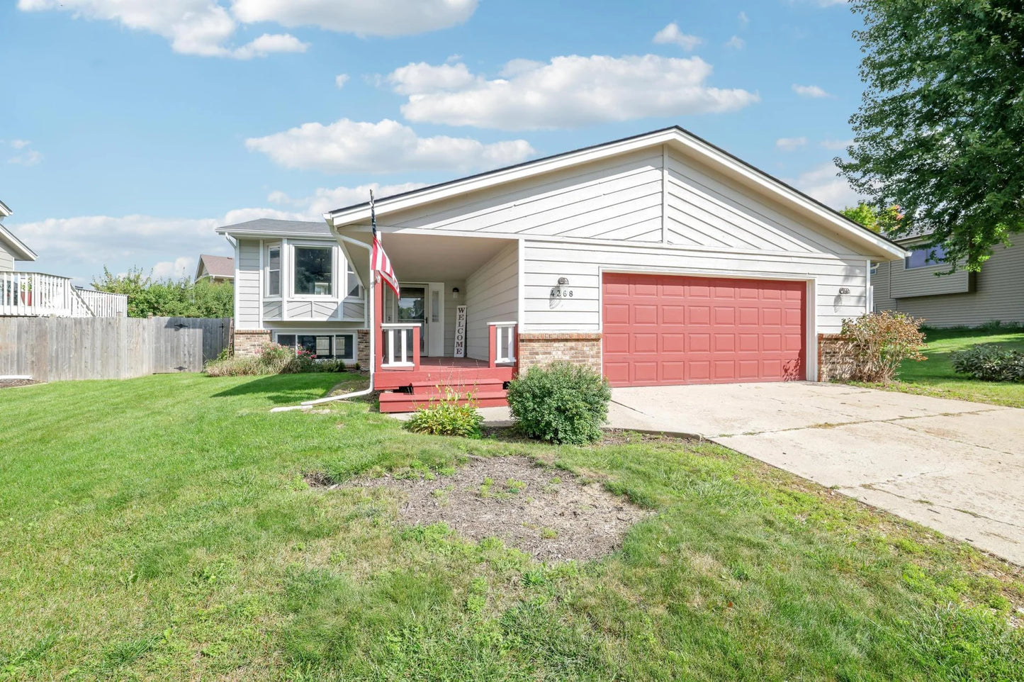 4368 141st Street, Savage, MN 55378