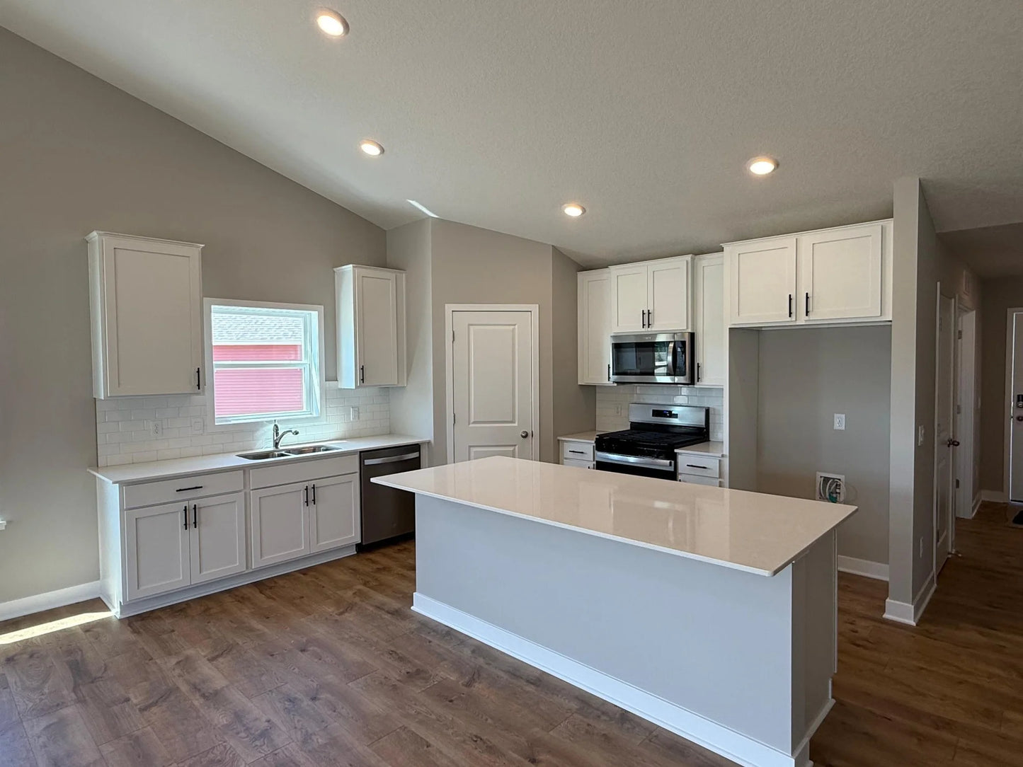 5181 Mustang Court, Woodbury, MN 55129
