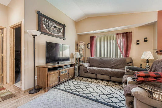 5117 Angeline Avenue, Crystal, MN 55429