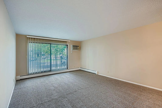 1887 Silver Bell Road, Eagan, MN 55122