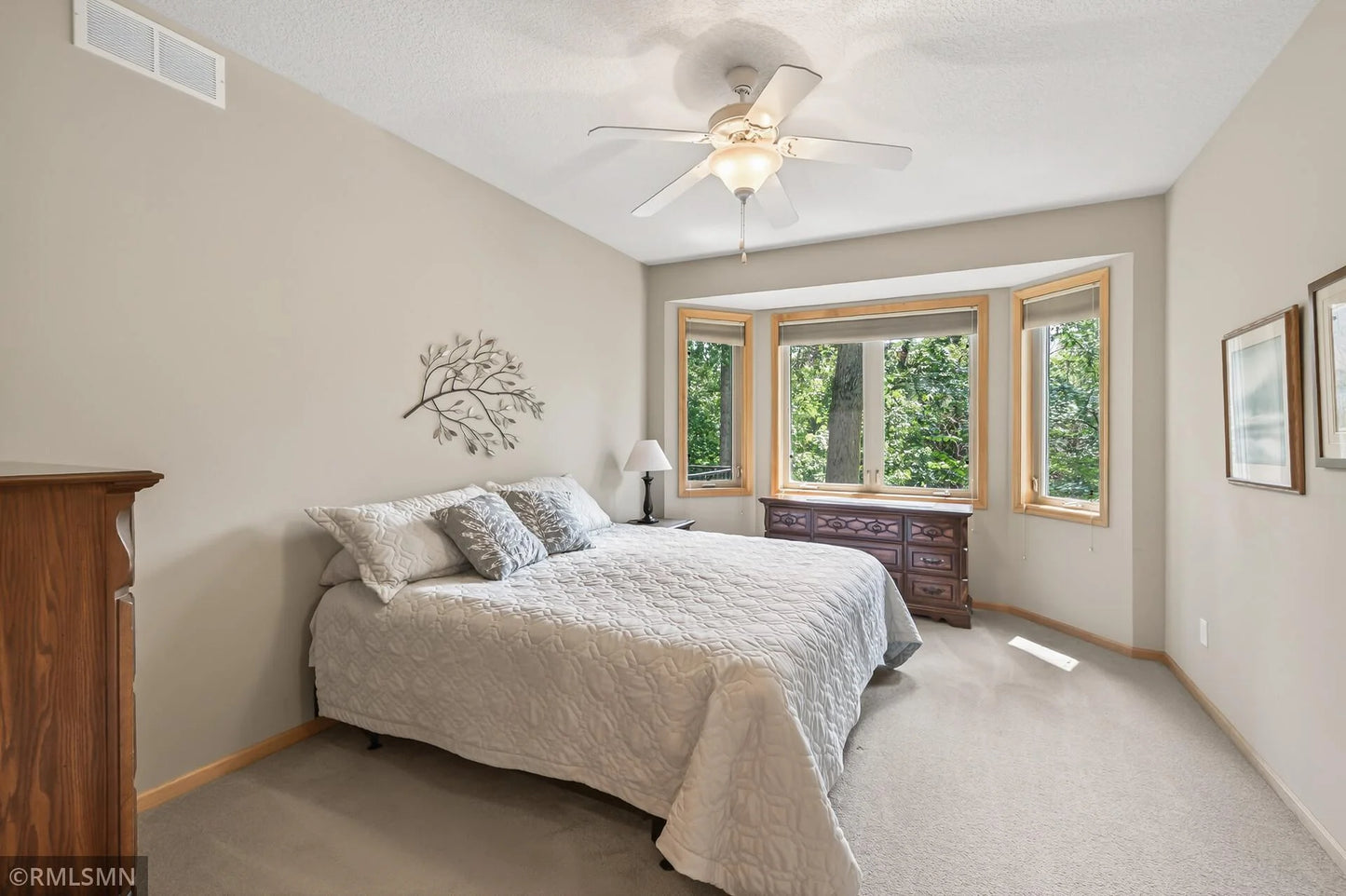 5102 Wild Marsh Drive, White Bear Lake, MN 55110