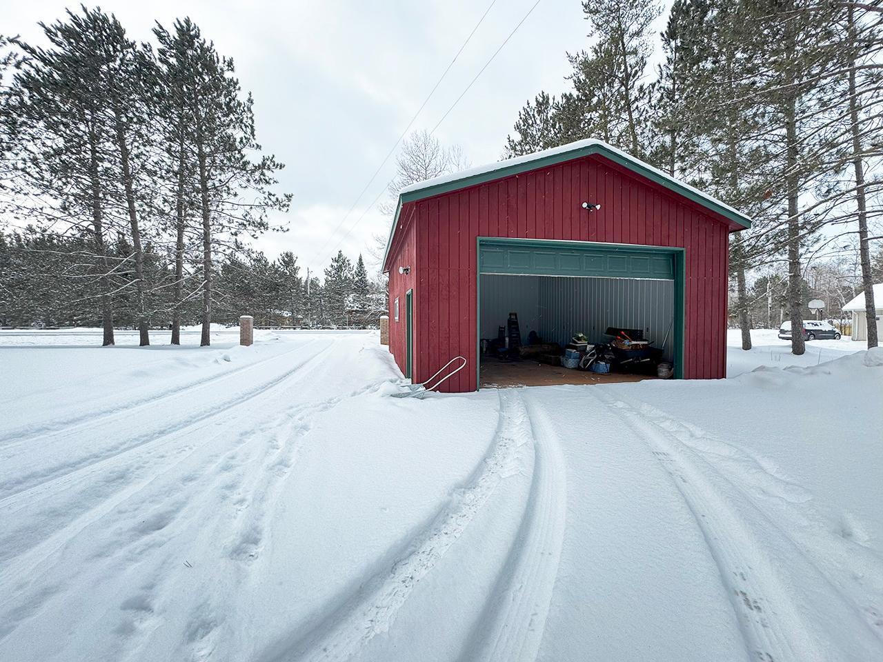 4520 Vermilion Trail, Gilbert, MN 55741