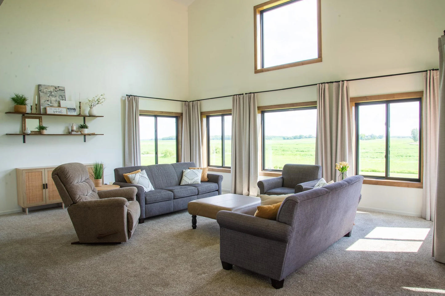 10253 County Road 3 , Cokato, MN 55321