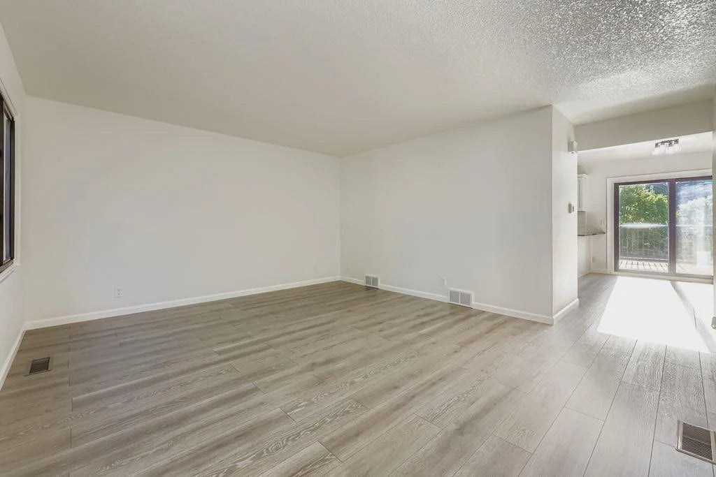 4387 Arden View Court, Arden Hills, MN 55112