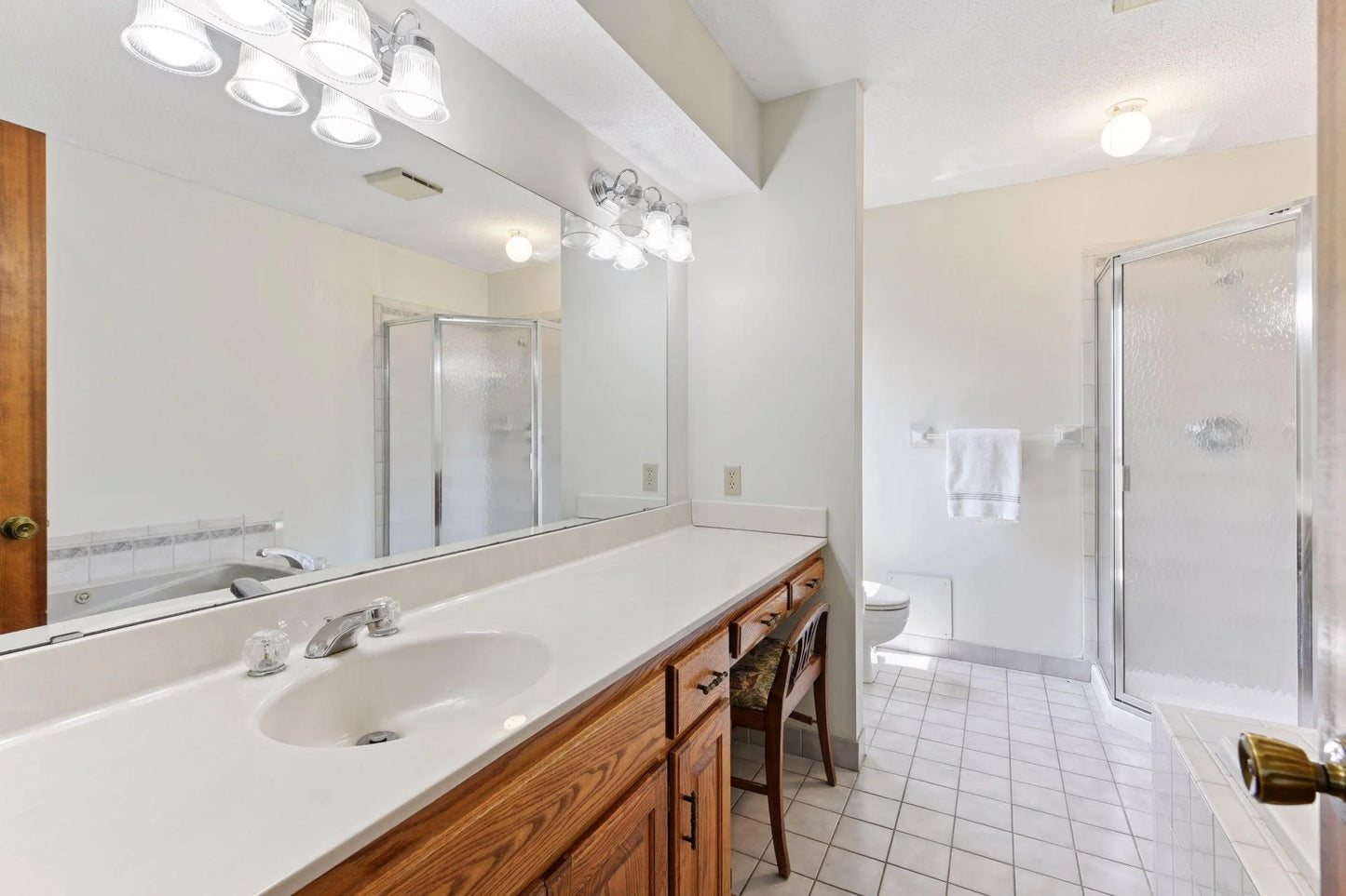 439 Ridge Lane, Chaska, MN 55318