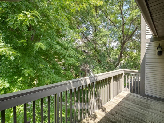425 Shelard Parkway, Saint Louis Park, MN 55426