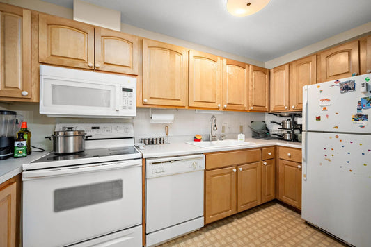 10211 Cedar Lake Road, Minnetonka, MN 55305