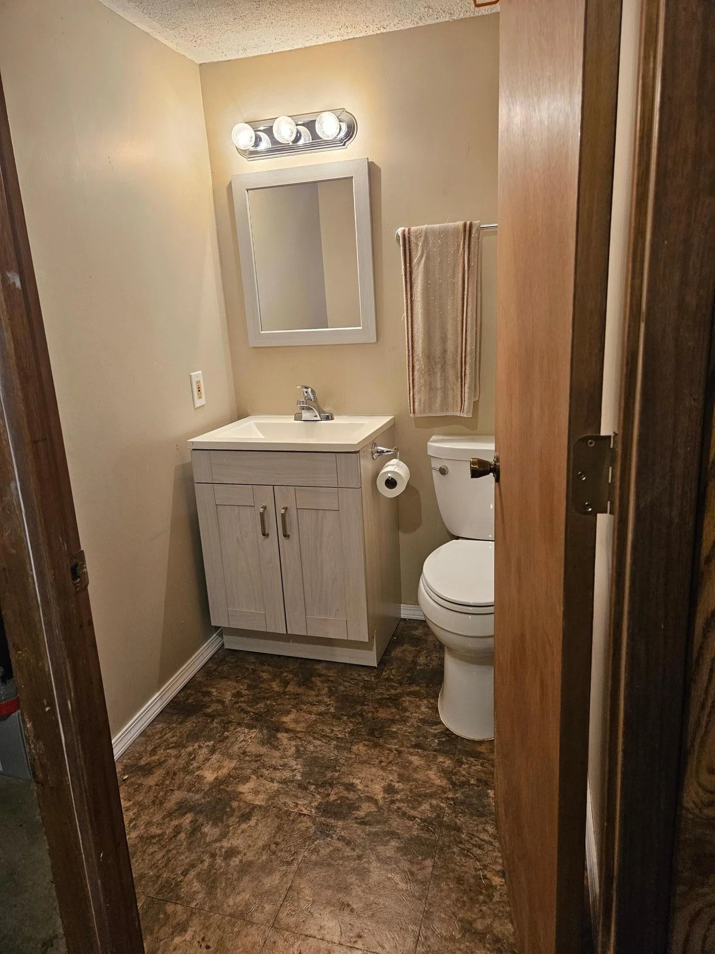 5306 Boulder Lane , Brooklyn Center, MN 55429