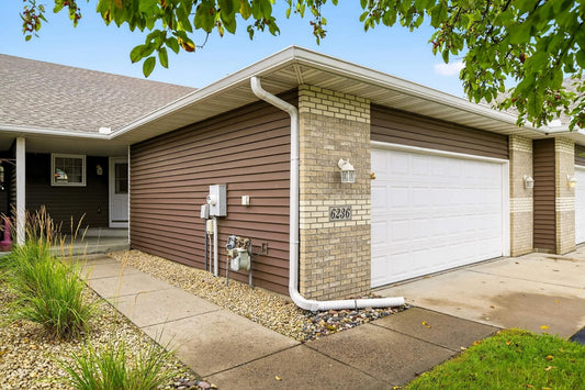 6236 Creekview Lane, Brooklyn Park, MN 55443