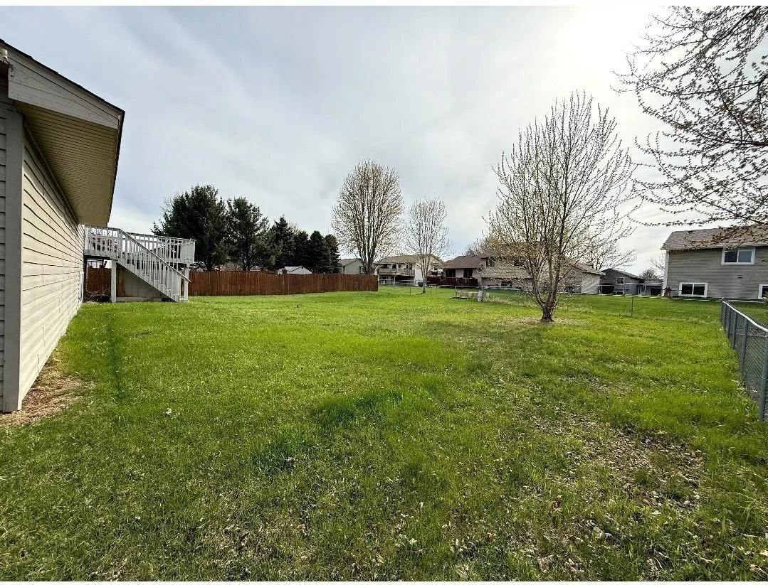 9007 Hampshire Avenue, Brooklyn Park, MN 55445