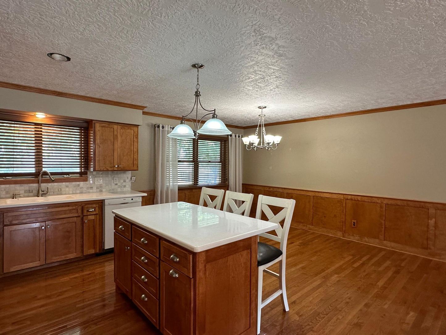 1113 Elm Cove, Luverne, MN 56156