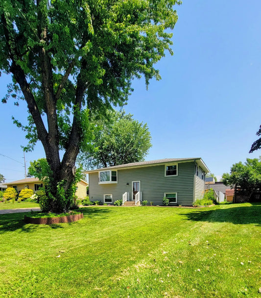 619 3rd Street, Forest Lake, MN 55025